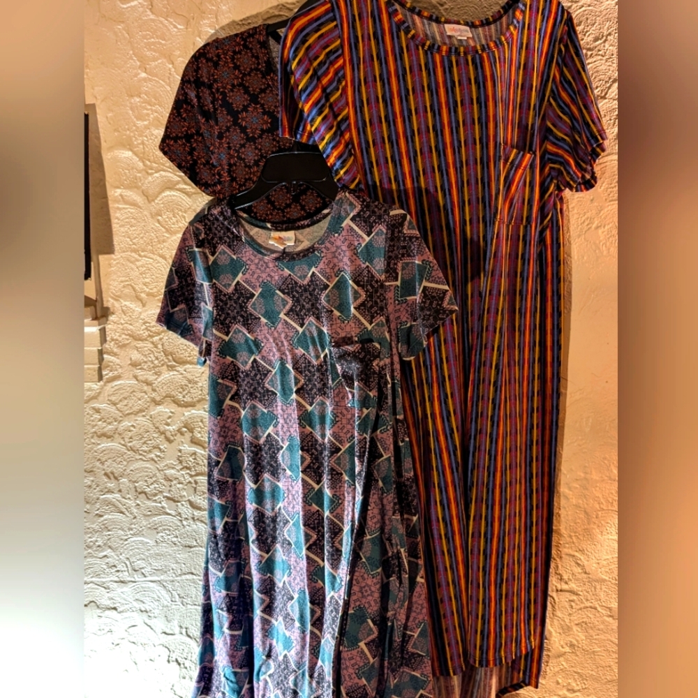 LuLaRoe bundle lot of three dresses sizes 2-xs 1-large